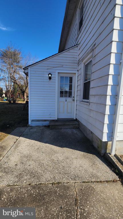 Building Photo - 108 E Pacific Ave