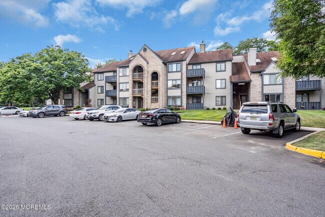 Building Photo - 4403 Aberdeen Dr