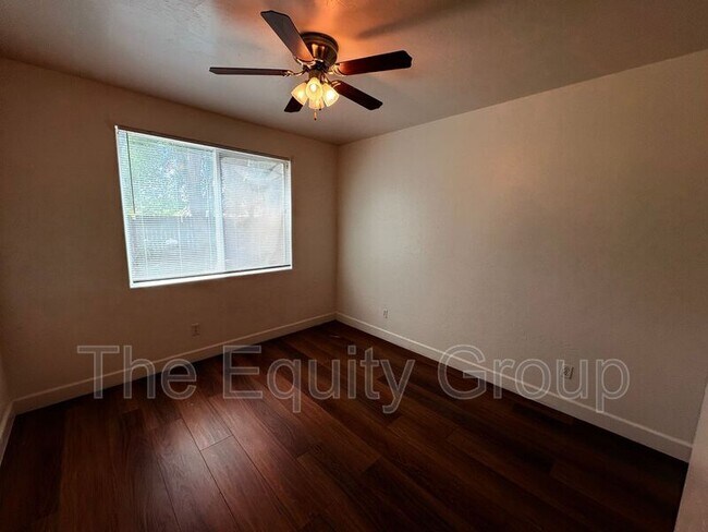 Building Photo - 3047 W Harold Ct