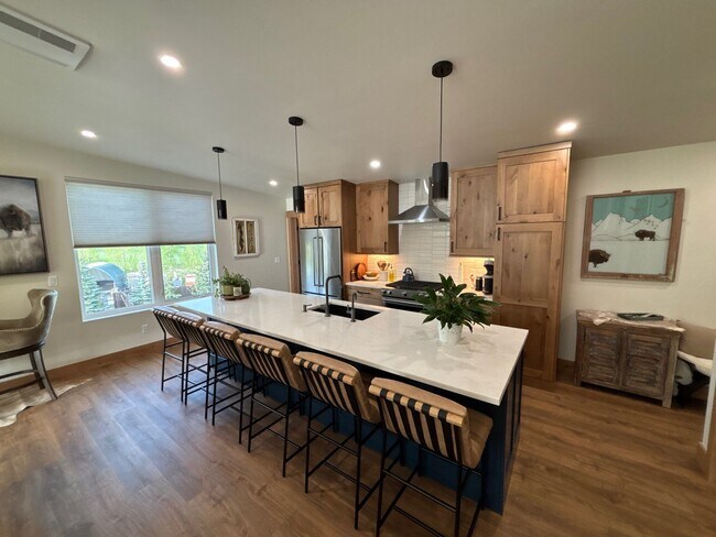 Building Photo - 1716 Copper Ridge Spur