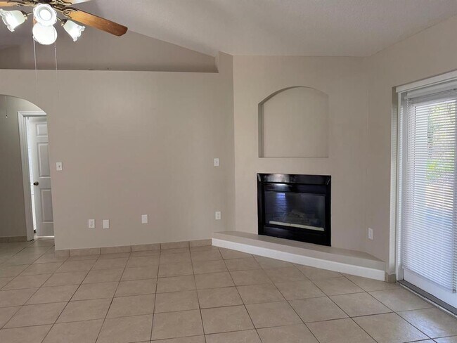 Building Photo - 3450 Clark Rd