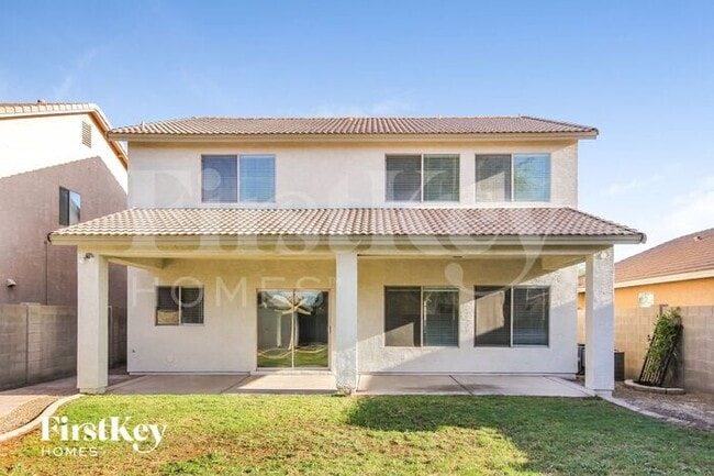 Building Photo - 835 E Bradstock Way