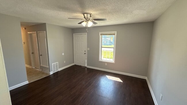 Building Photo - 80 Otsego Dr