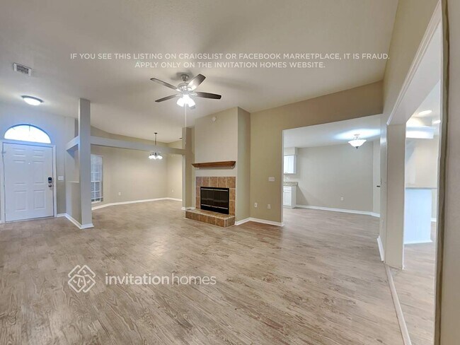 Building Photo - 3633 Amber Ln