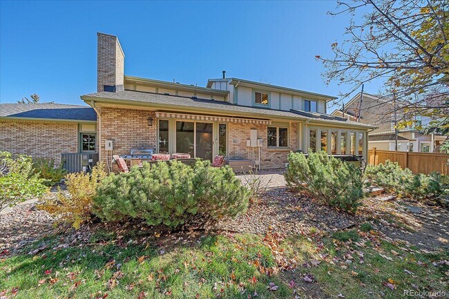 Building Photo - 5723 S Kittredge St