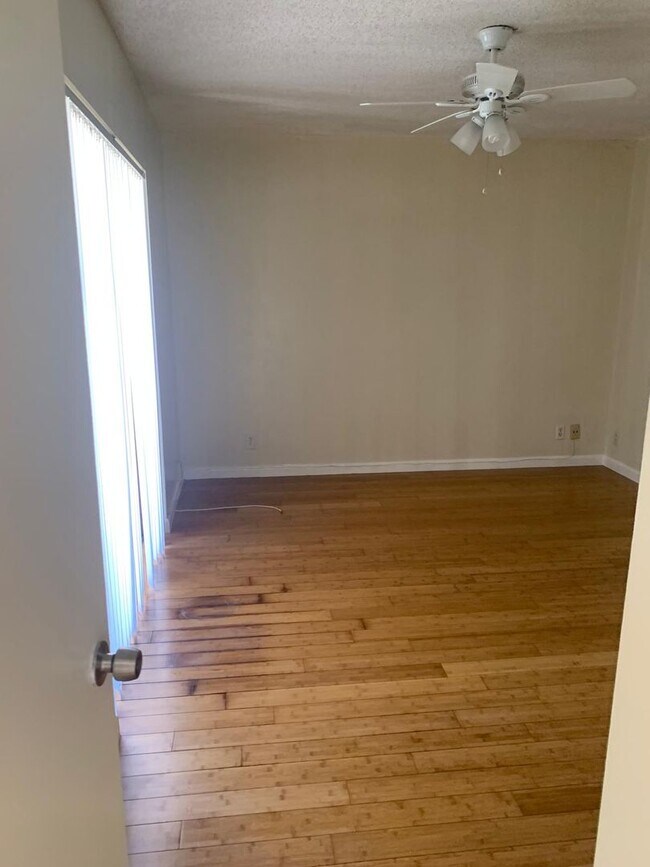 Building Photo - 1620 Forest Lakes Cir