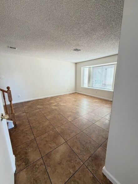 Building Photo - 3380 Stacey Lyn Dr