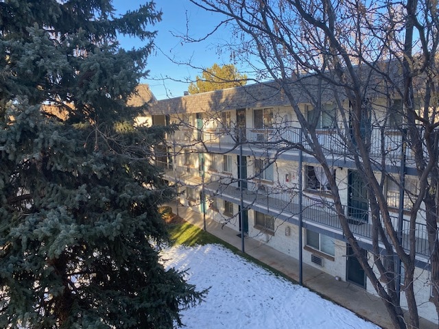 Building Photo - 2225 S Jasmine St