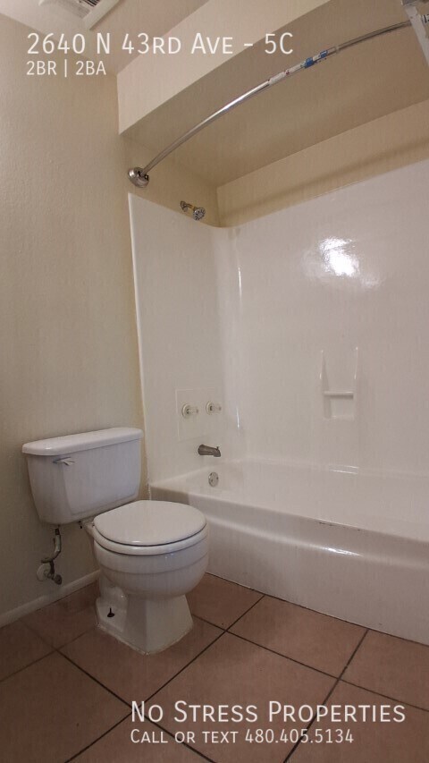 Building Photo - 2640 N 43rd Ave