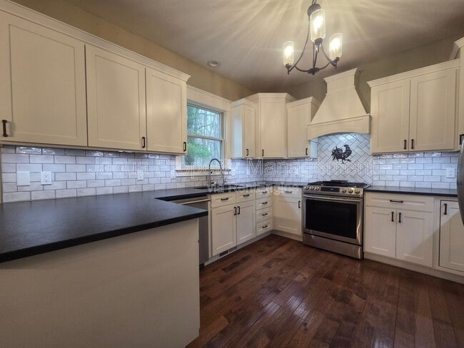 Building Photo - 13919 Coveney Rd