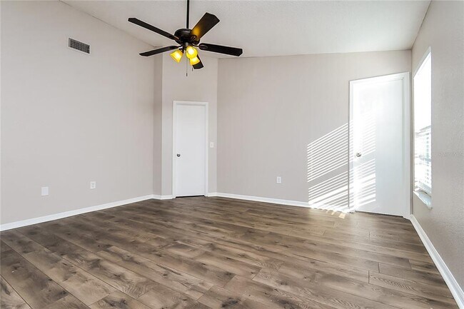 Building Photo - 3702 Imperial Dr