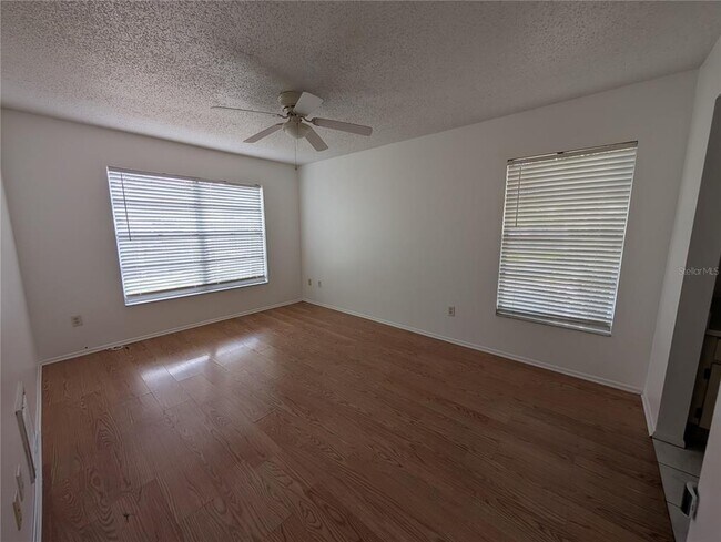 Building Photo - 1130 Dover Ct