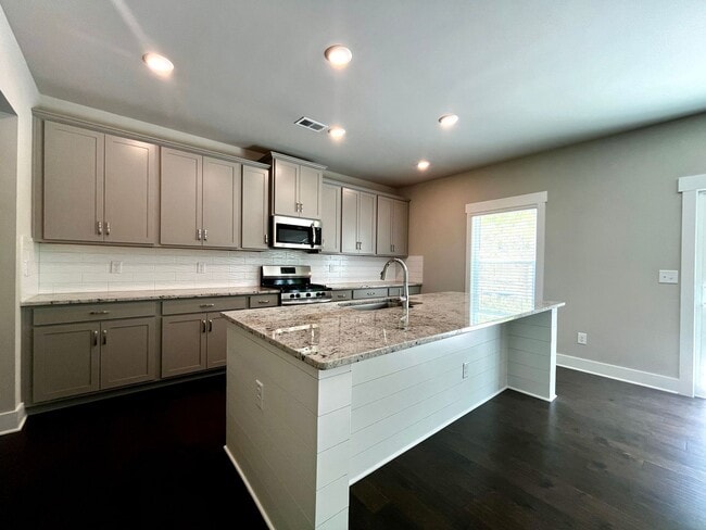 Building Photo - *MOVE IN SPECIAL 50% OFF FIRST MONTH'S RENT* 4 BR/2.5 BA New Construction with Attached Garage in...