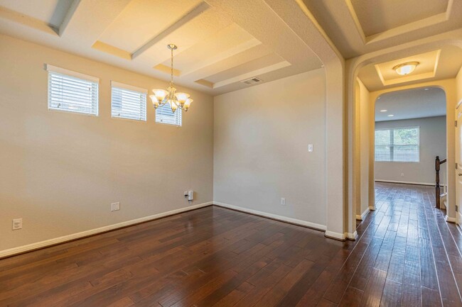 Building Photo - 11315 Applejack