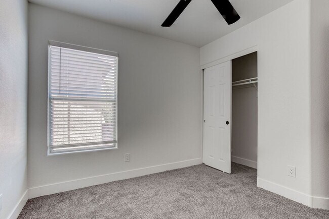 Building Photo - 8765 First Lady Ave