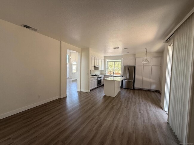 Building Photo - 11347 Paul Barwick Ct