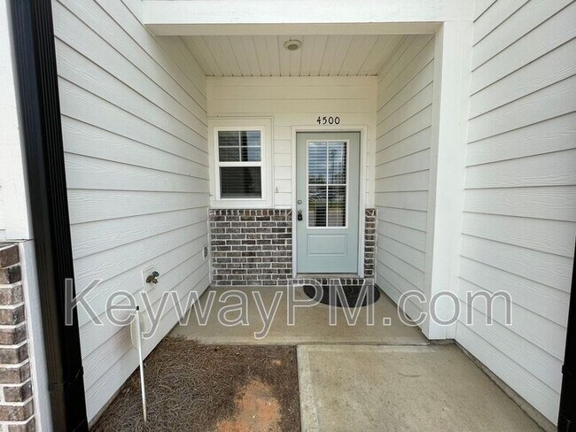 Building Photo - 4500 Chestnut Trl