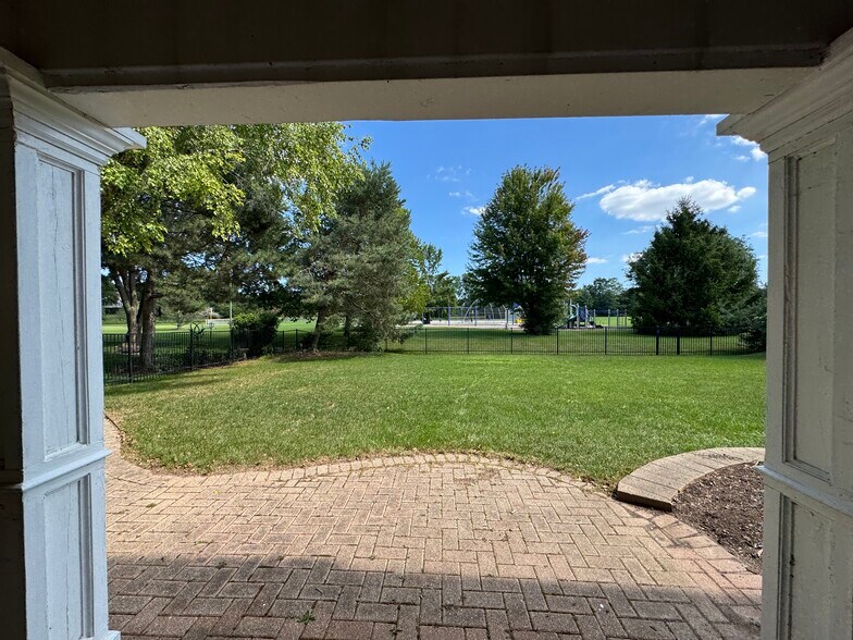 Building Photo - 4871 Boulder Ln