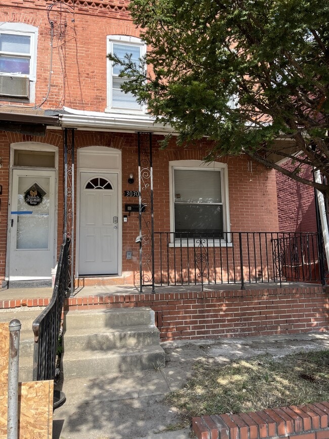 Primary Photo - 3030 W 2nd St