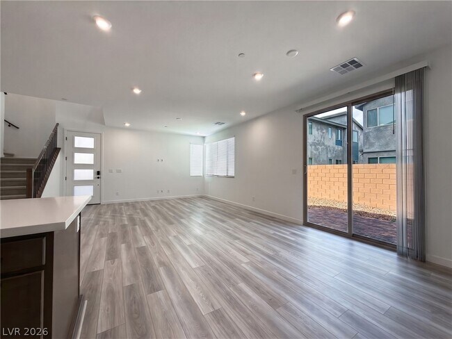 Building Photo - 2647 Kindswood St