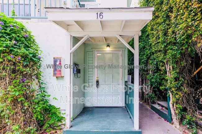 Building Photo - 125 E Ellis Pl