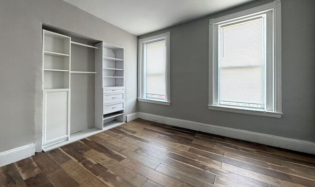 Building Photo - 236 N Wanamaker St