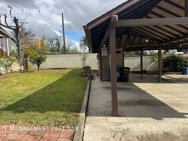 Building Photo - 2936 N Marengo Ave