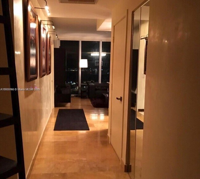 Building Photo - 888 Biscayne Blvd