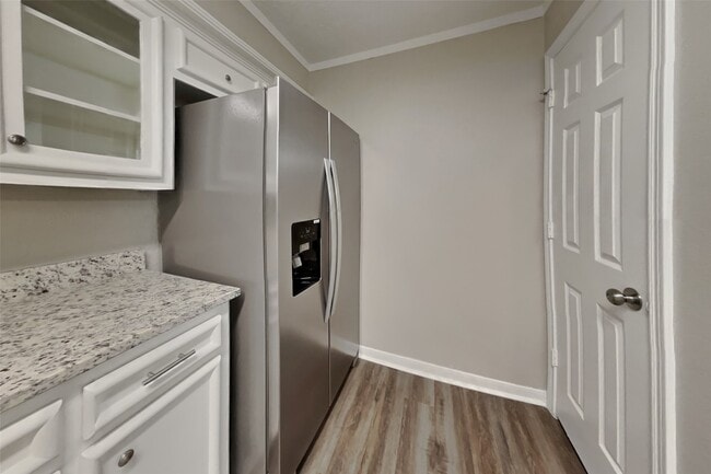 Building Photo - 1514 Chestnut Ln