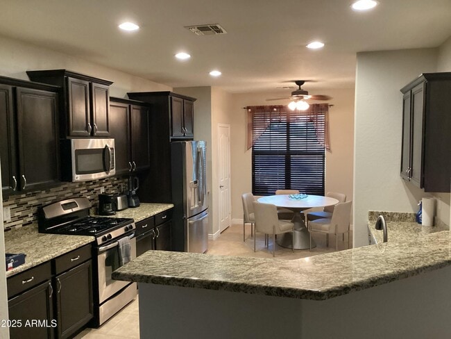 Building Photo - 18696 W Illini St