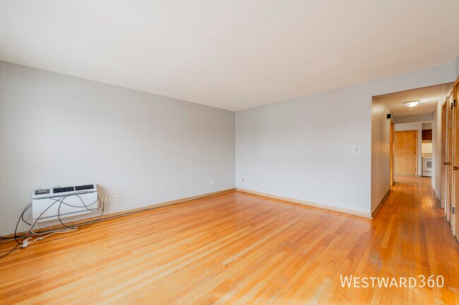 Building Photo - 6620 W Gunnison St