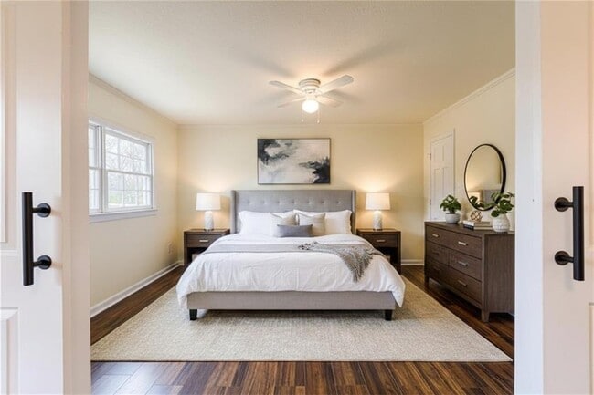 Building Photo - 5791 Lisa Ln