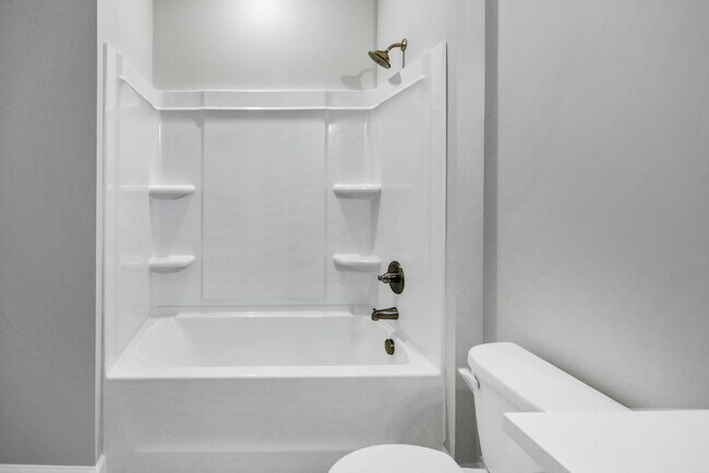 Building Photo - Brand-New 4BR Home in Prime Columbia Location!