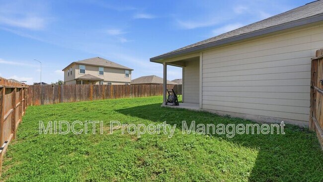 Building Photo - 221 Tule Canyons