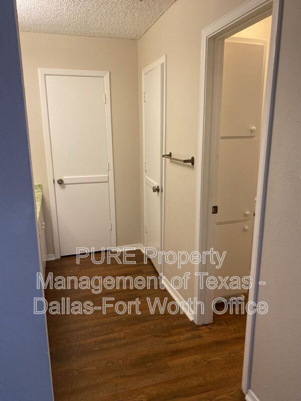 Building Photo - 4707 Burning Springs Dr