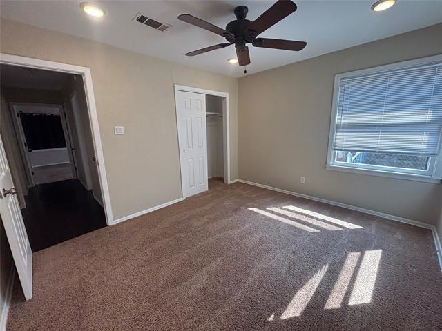 Building Photo - 5429 Dennis Ave