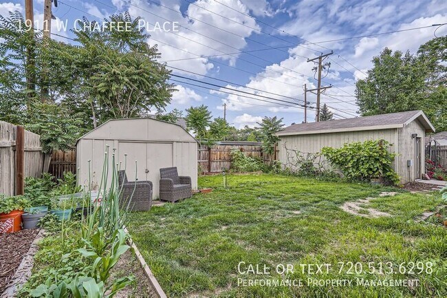 Building Photo - 1911 W Chaffee Pl