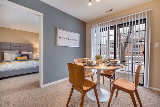 Building Photo - 15 Stirling Ln