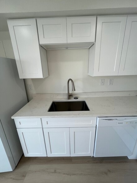 New counter top and sink and faucet - 723 E 600 S
