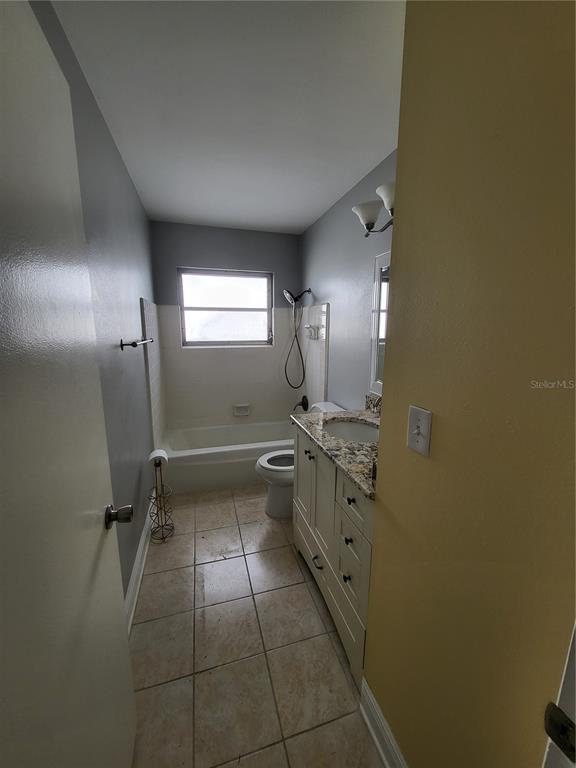 Building Photo - 1576 Council Dr