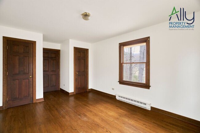 Building Photo - 3917 Hungrytown Rd