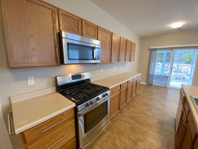 Building Photo - Sky Vista in Stead - Single Story Home wit...
