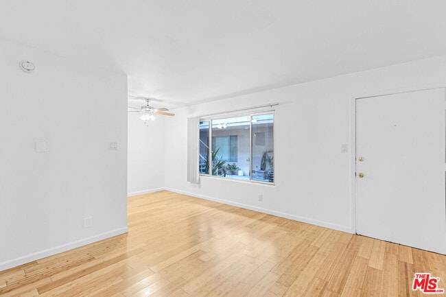 Building Photo - 2627 5th St