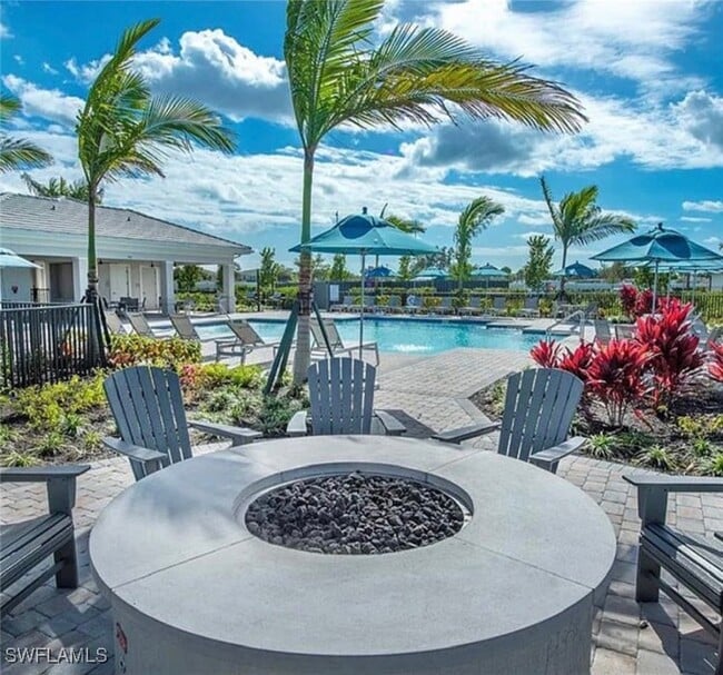 Building Photo - 1962 Tripletail Ln