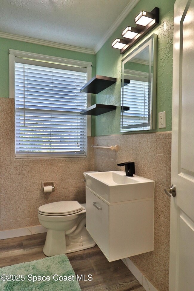 Building Photo - 3681 Rio Vista Way