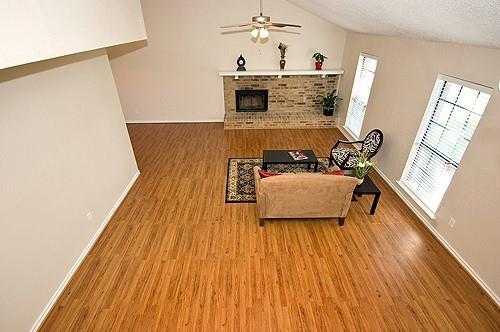 Building Photo - 5309 Maple Ct