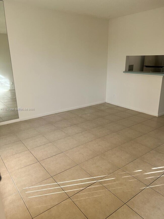 Building Photo - 1500 N Congress Ave