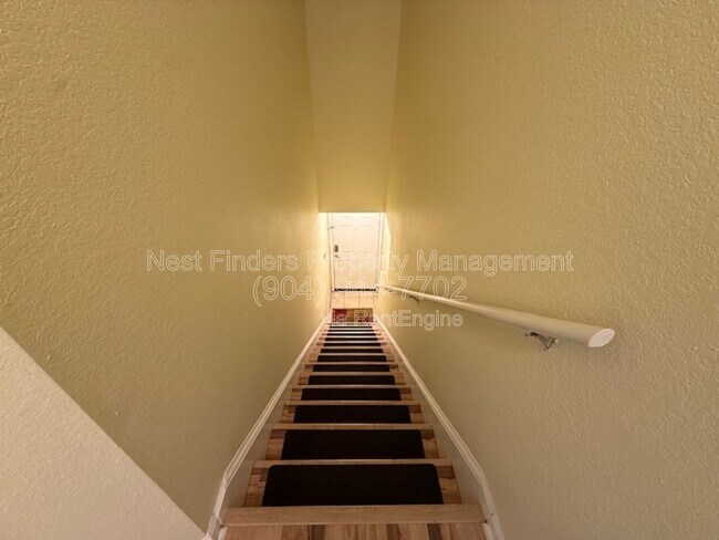 Building Photo - 10075 Gate Pkwy N