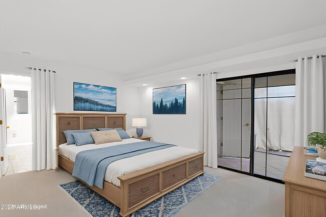 Building Photo - 5035 N 10th Pl