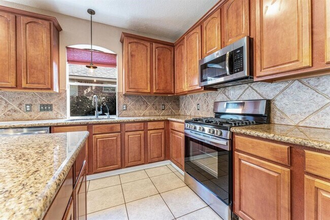 Building Photo - 182 N Wimberly Way